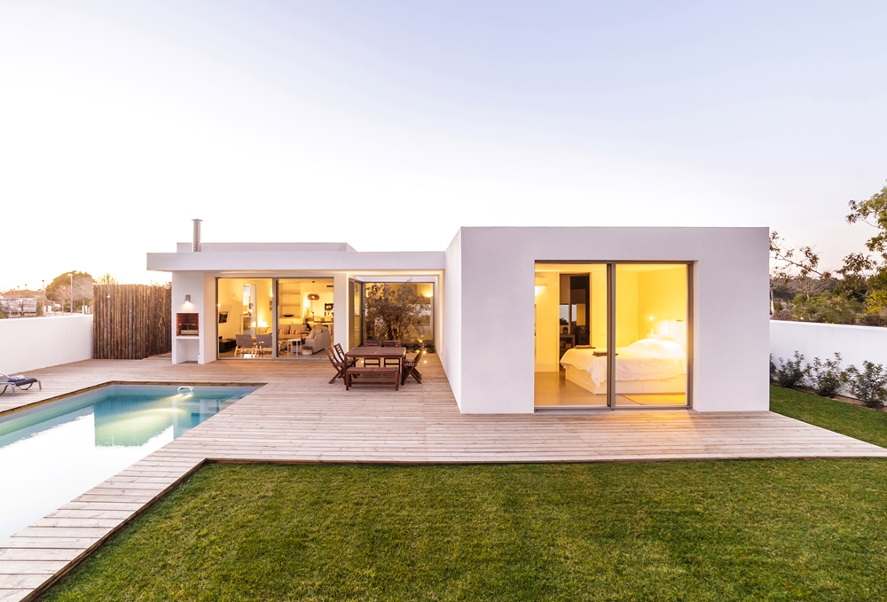 Back to the Future (and the History) of Home Automation