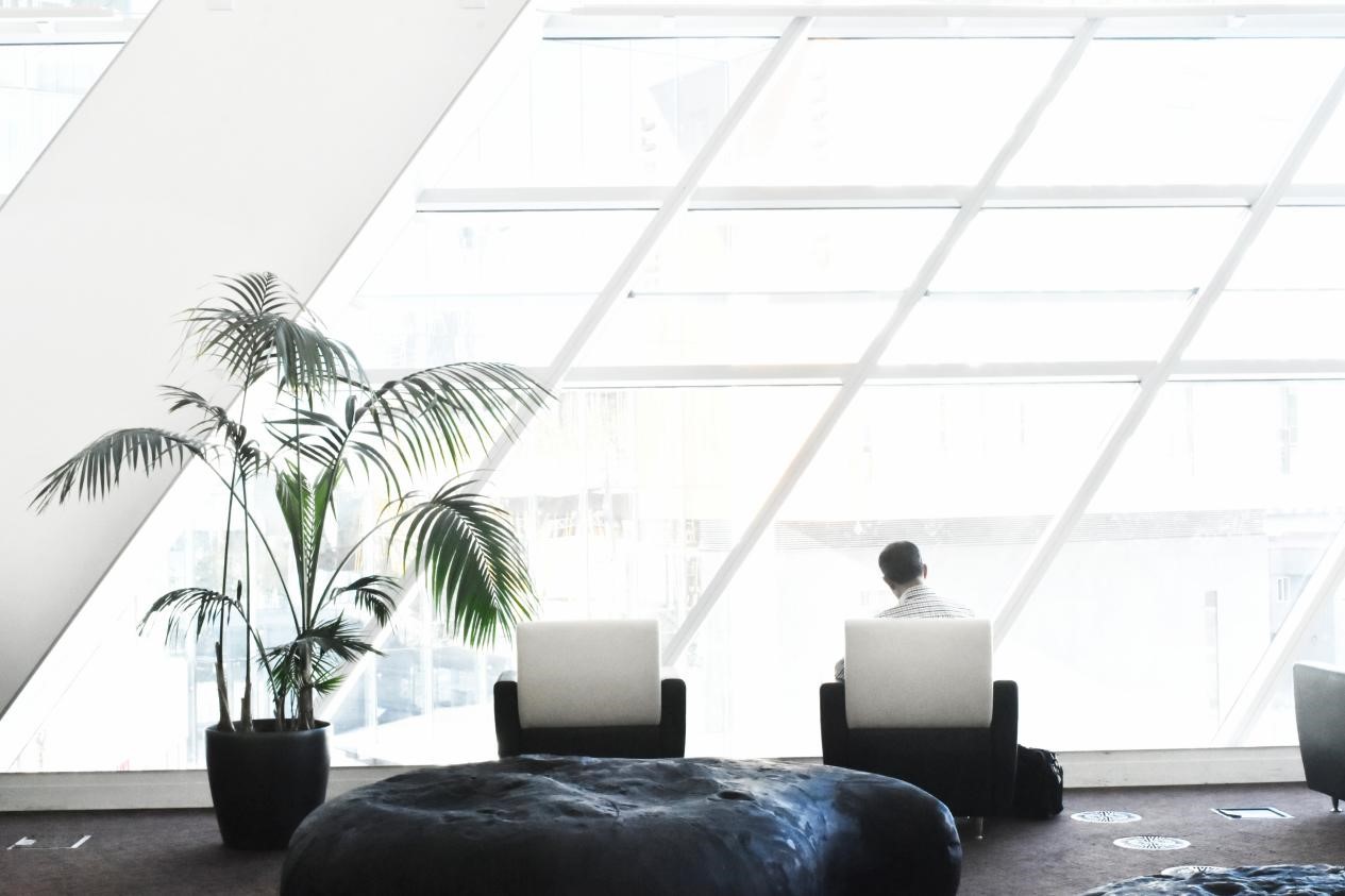 Hotel Automation: How to Design a Smart Hotel System